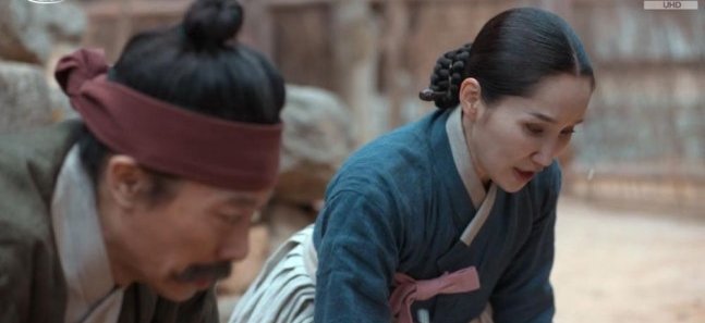 "내가 사랑하는 여인은 반드시 죽거든" - 강태오와 홍수주, 달빛 아래의 살벌한 신경전과 그 반응