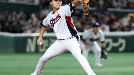 19세의 신성 정우주, WBC의 새로운 스타를 꿈꾸다 - 일본 야구팬을 놀라게 한 불꽃투구
