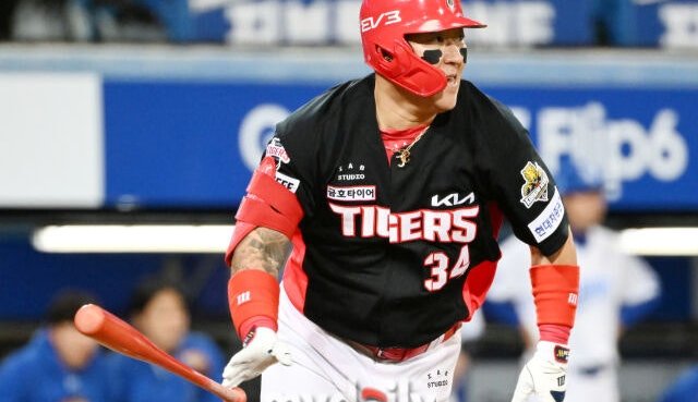 박찬호 두산행, KIA의 FA 전략과 최형우의 중요성 분석