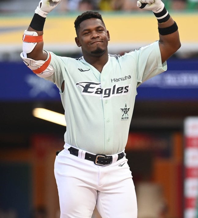 페라자, 한화 이글스와의 재계약 불발 후 샌디에이고와 마이너 계약 체결 - KBO리그 재진입의 의미