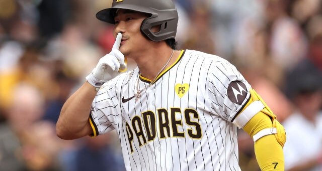 "김하성과 샌디에이고의 재결합: 새로운 전환점과 미래의 가능성"