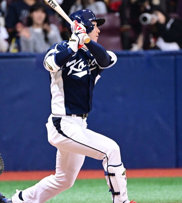 박찬호 80억 계약이 던지는 질문: 젊은 스타들 박성한, 김주원은 얼마를 받아야 할까?