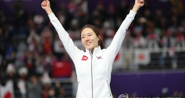 이상화의 12년 기록, 펨케 콕의 새로운 도전으로 역사 속으로